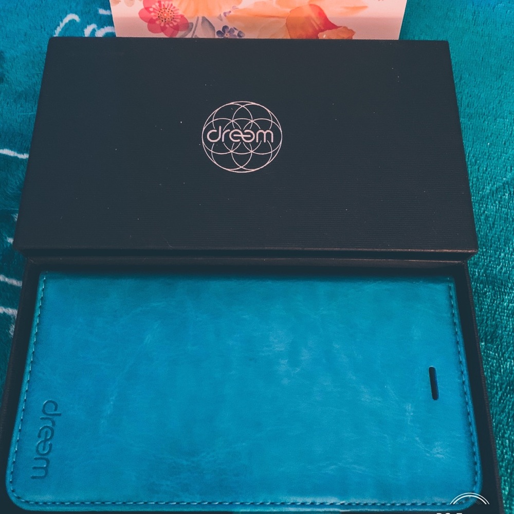 ‼️PriceDrop‼️Cell Phone Wallet-Case